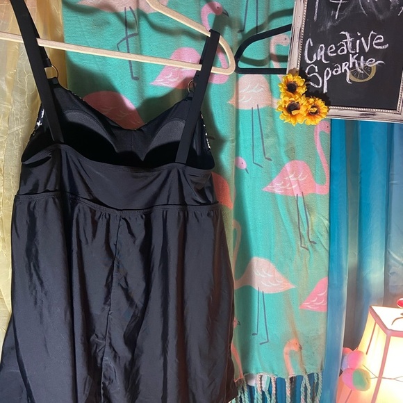 18w Blk suit - Picture 2 of 2